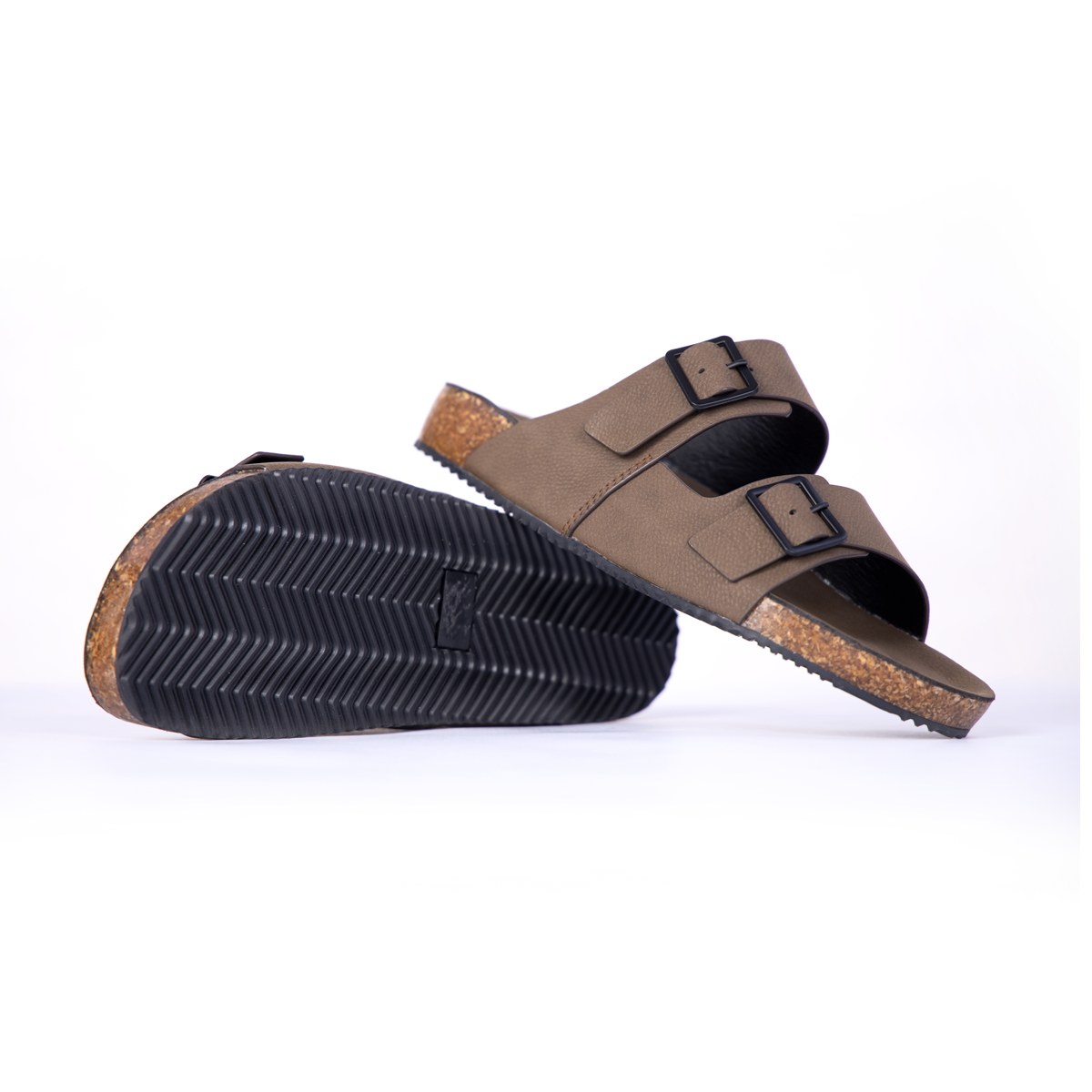 Dép Da Nam Trẻ Masculine MCT517