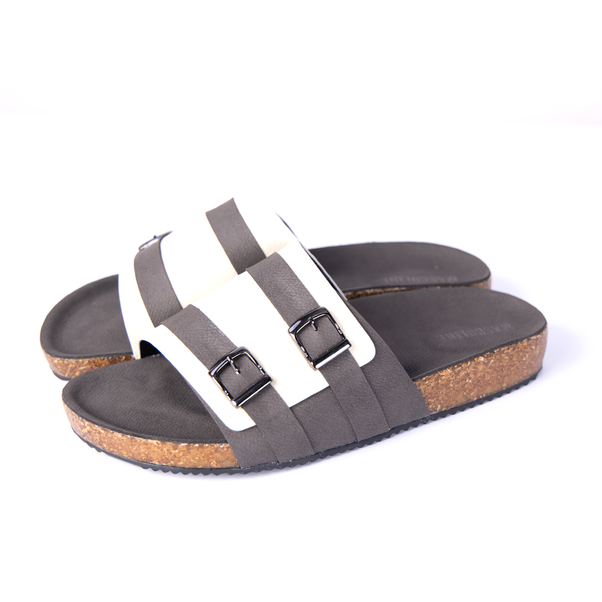 Dép Da Nam Trẻ Masculine MCT518