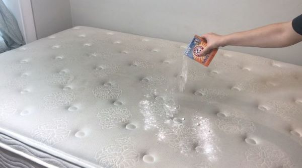 Nên giặt nệm bông ép để đảm bảo nệm sạch sẽ thoáng mát