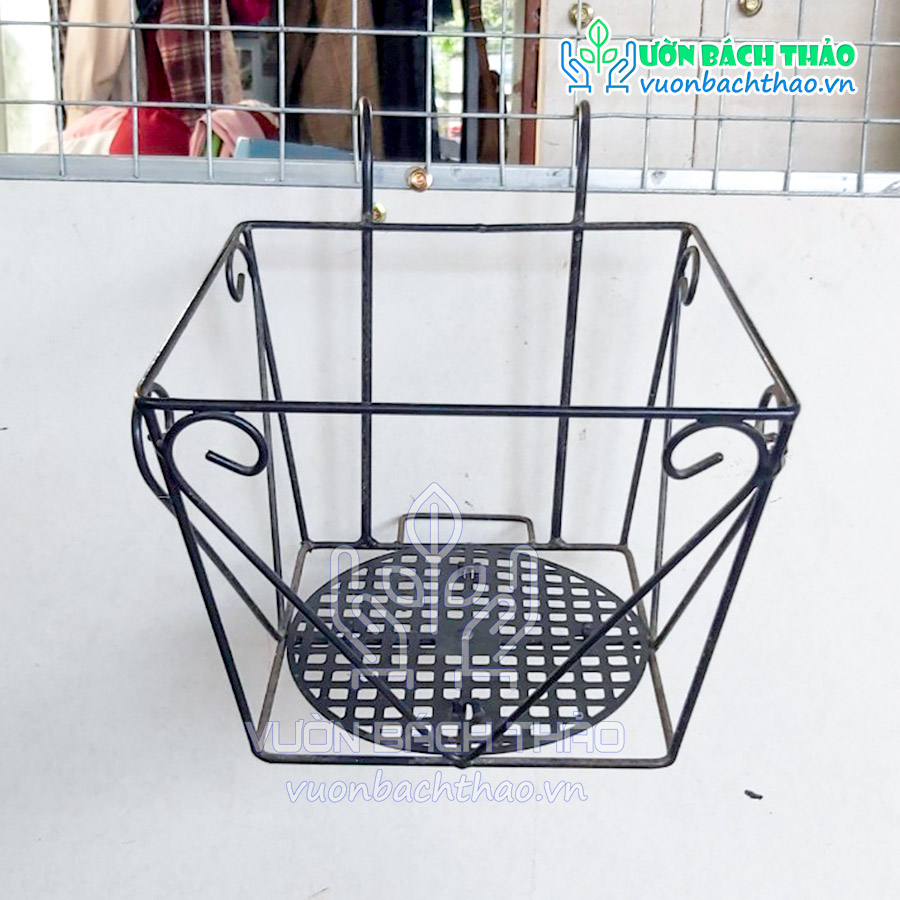 Kệ Sắt Vuông Treo Chậu Cây Ban Công, Lan Can