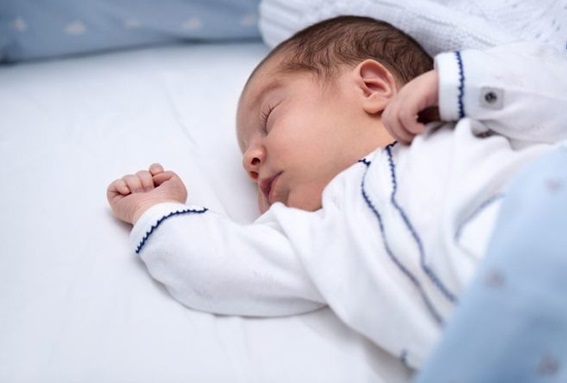 Tìm hiểu về giấc ngủ của trẻ sơ sinh