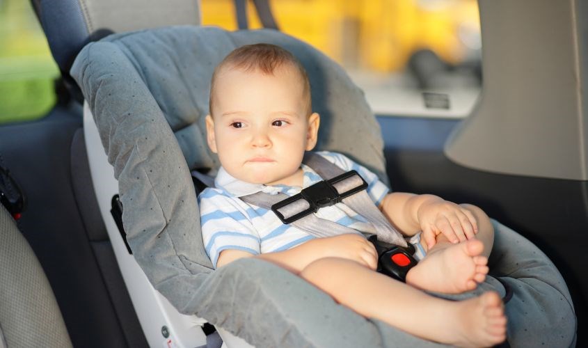 Tại sao nên cần sắm ghế ngồi ô tô cho bé? Bí quyết chọn mua đúng chuẩn?