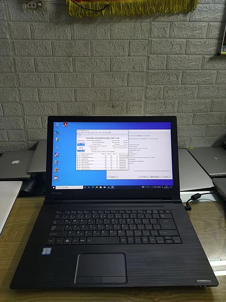 LAPTOP TOSHIBA DYNABOOK B75/D ( I7 6600U RAM 4GB SSD 256 GB