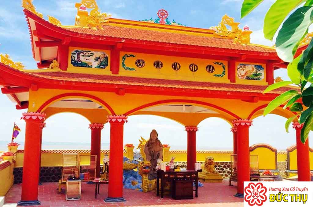 Đền Bà Đế Đền Bà Đế