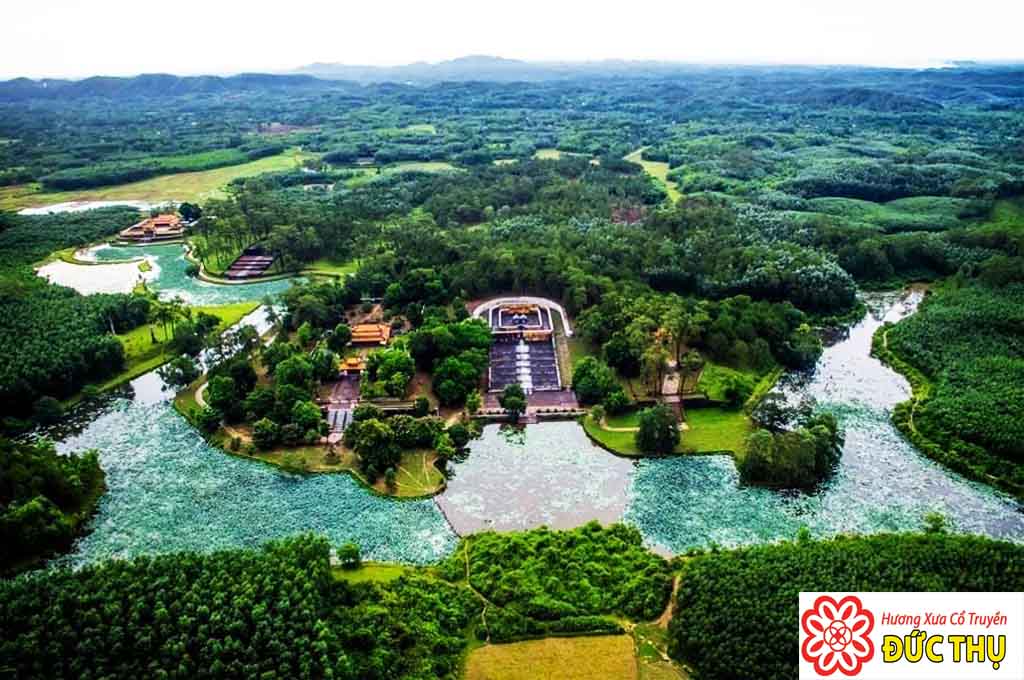 Lăng Gia Long