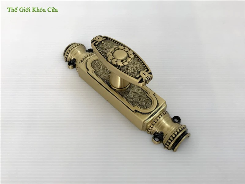 Clemon Cửa Đi Nhập Khẩu Gold SSA CR-01-W-SF – Lựa Chọn Hoàn Hảo Cho Ngôi Nhà Sang Trọng Và An Toàn