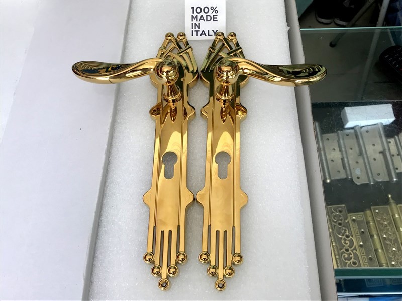 Khóa đại sảnh Enrico Cassina Italia- chuẩn mực sang trọng cho ngôi nhà hiện đại