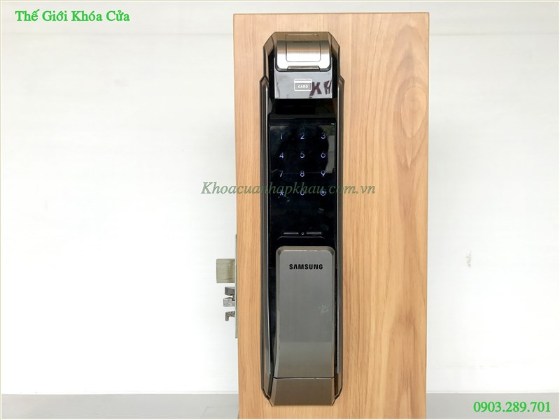 Cách chọn khóa cửa gỗ đẹp phù hợp từng phong cách nội thất