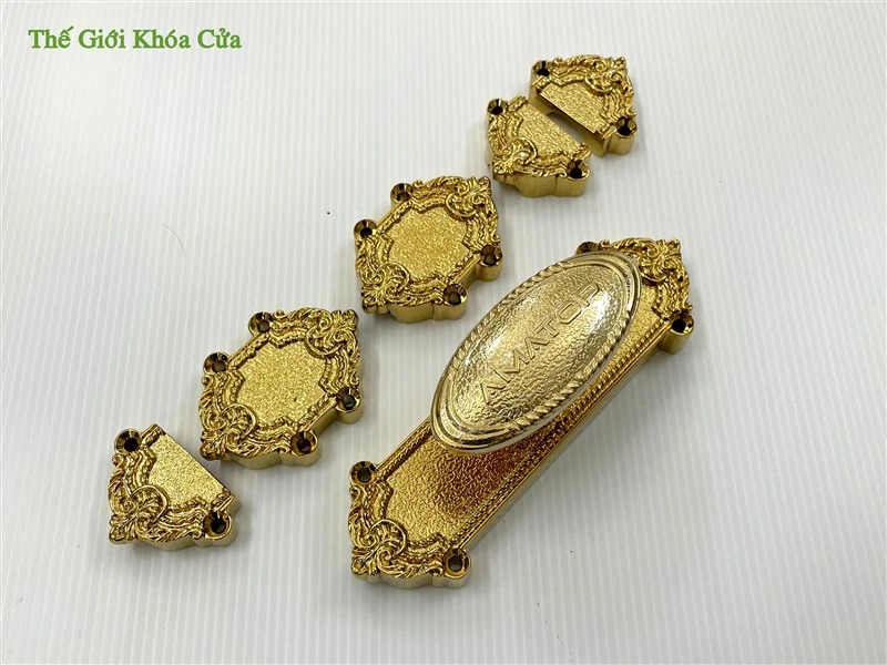 Clemon là gì? Vai trò của clemon trong kiến trúc cửa gỗ