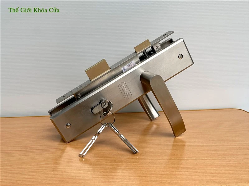 Khóa cửa gỗ giá rẻ và những chiêu trò lừa đảo cần cảnh giác