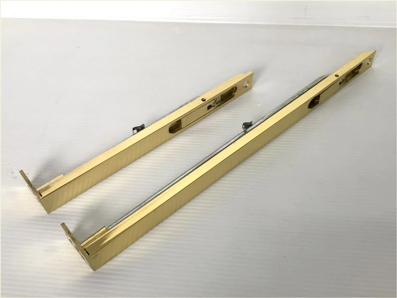 Giá chốt cửa hiện nay bao nhiêu?