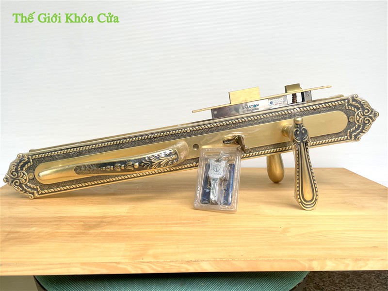 Khóa cửa gỗ đại sảnh AMATOP XXL-6868-SF: Đánh giá chi tiết về chất liệu và độ bền