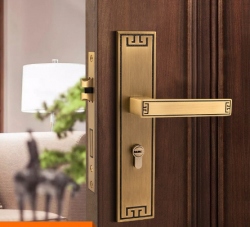 5 mẫu khóa cửa thông phòng bằng đồng phong cách tân cổ điển đẹp sang, giá dưới 2 triệu