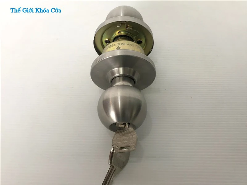 Khóa nắm tròn bị kẹt chốt/kẹt nút bấm: Nguyên nhân và cách xử lý dứt điểm