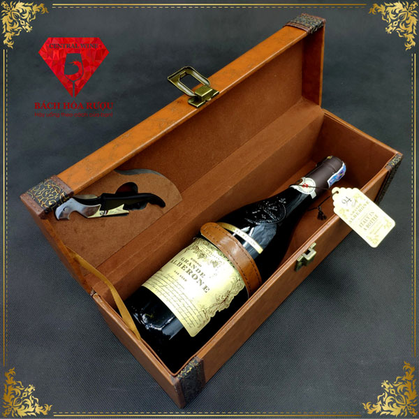Hộp Quà Rượu Tết Da Đơn Chùm Nho Đính Ba Khuy
