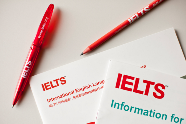 Luyện thi IELTS