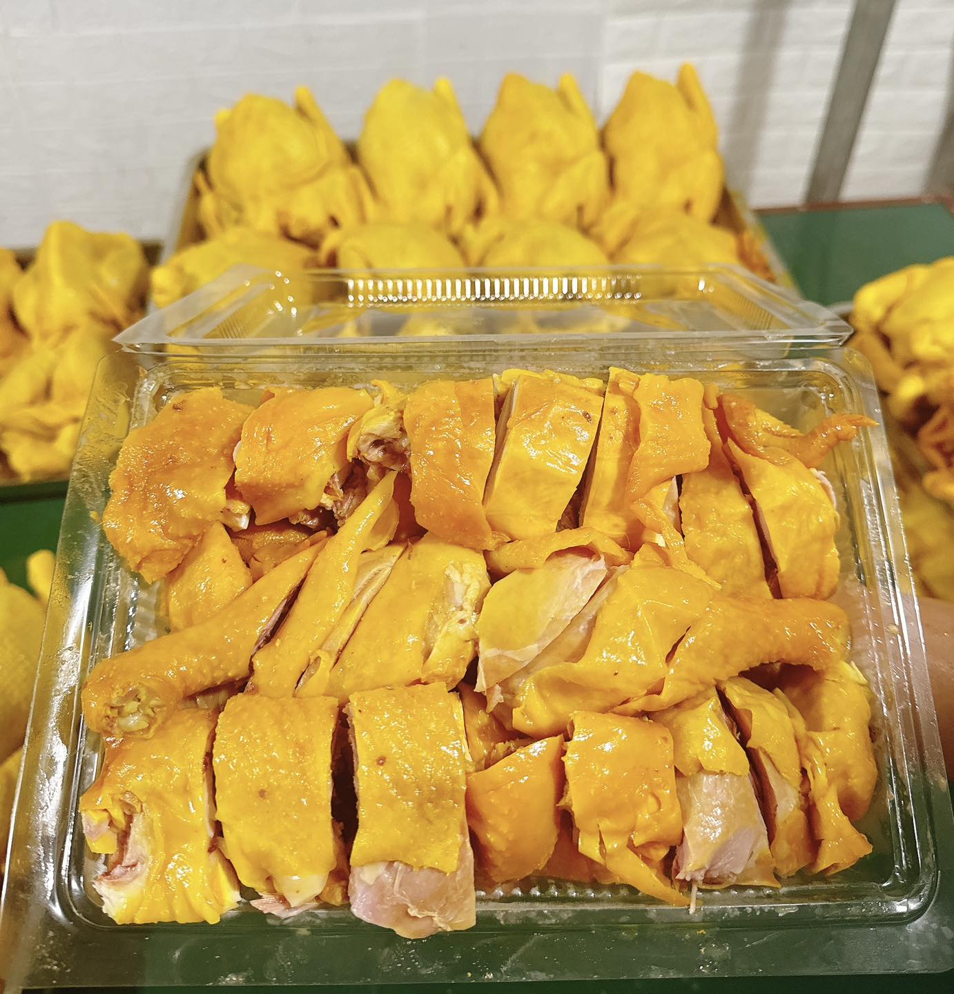 CÁCH ĂN GÀ Ủ MUỐI CHUẨN NGON - CHUẨN VỊ