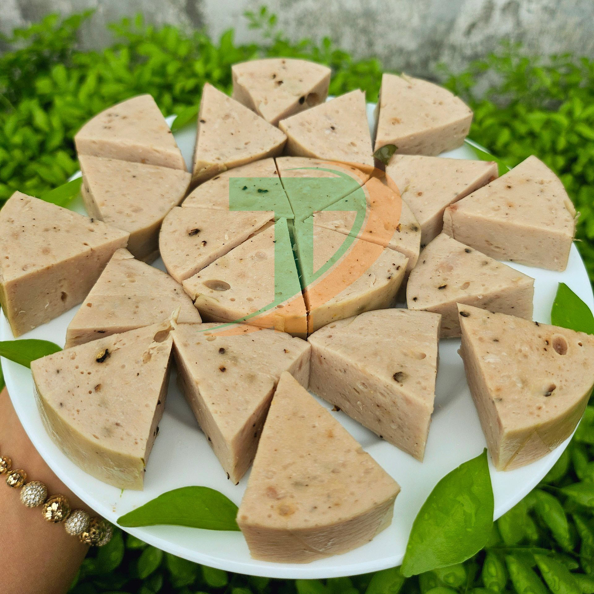 Giò Lụa Truyền Thống Tứ Phương nguồn nguyên liệu chất lượng của các cửa hàng ăn sáng, các quán bún, phở!