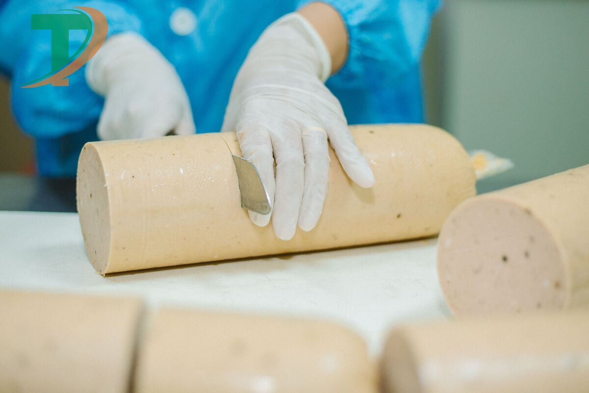 Khóa học dạy nghề làm giò lụa chuẩn đặc sản xứ Nghệ vào tháng 5/2024