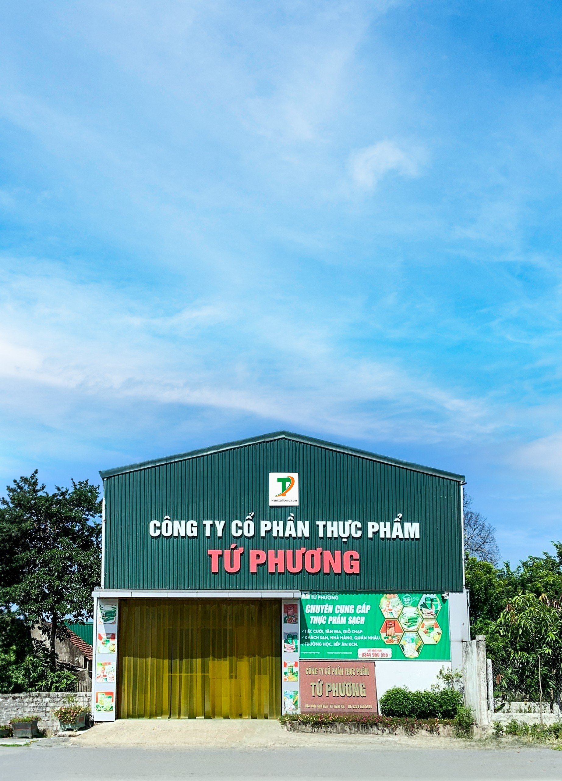 Nhà máy sản xuất giò nóng lớn nhất khu vực miền trung