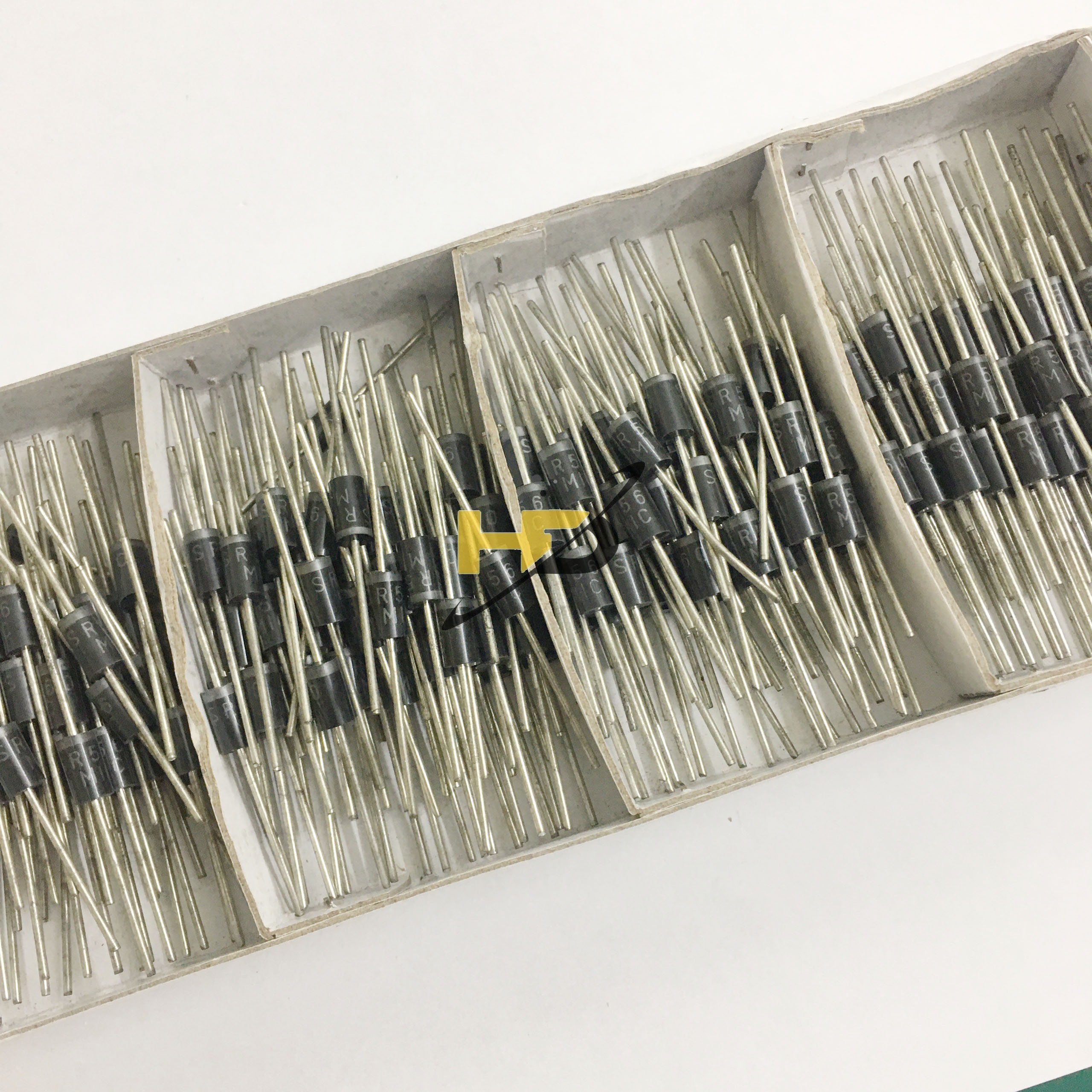 20PCS SR560 SB560 5A 60V DO 41 Schottky Diode Rectifier Diode Diode Rectifier Di - Foto 10