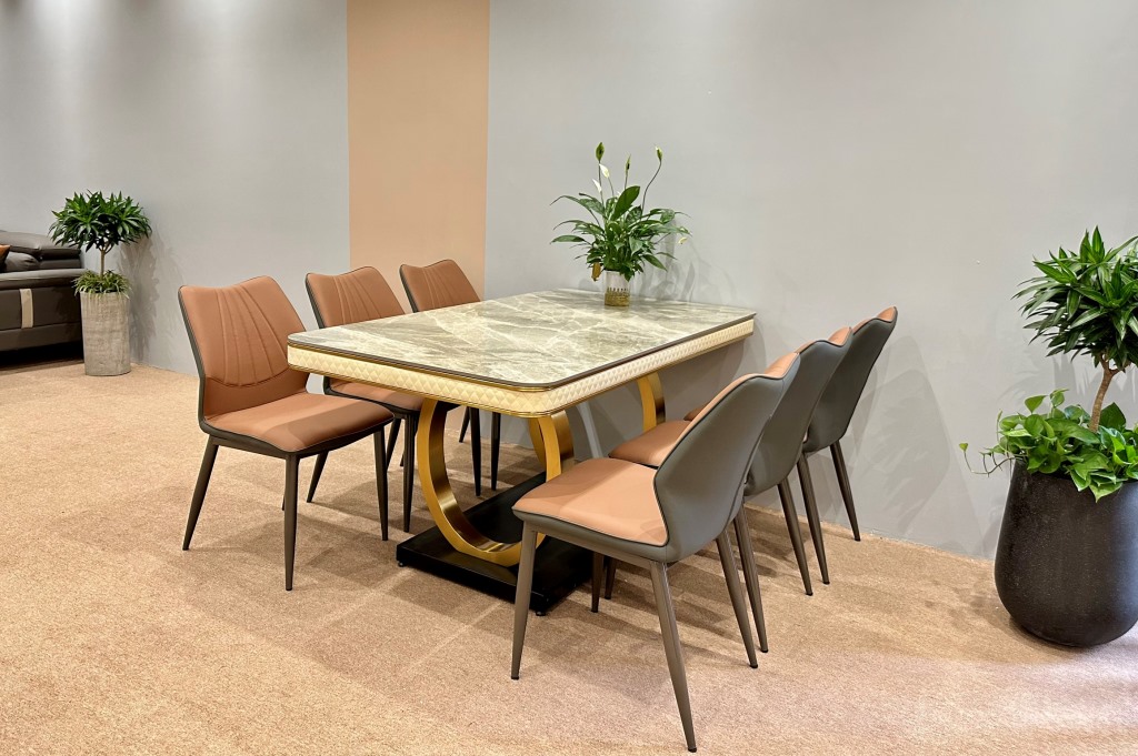 Bàn Ăn Mặt Đá Hiện Đại Giá Rẻ