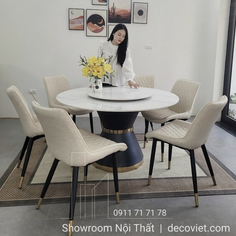 Bàn tròn thu hút tài lộc và may mắn