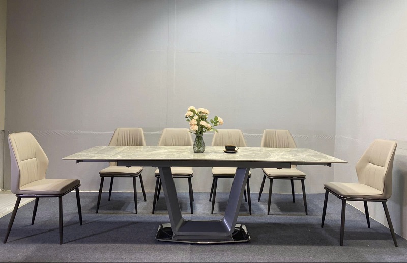 bàn ăn kéo dài mặt đá cao cấp