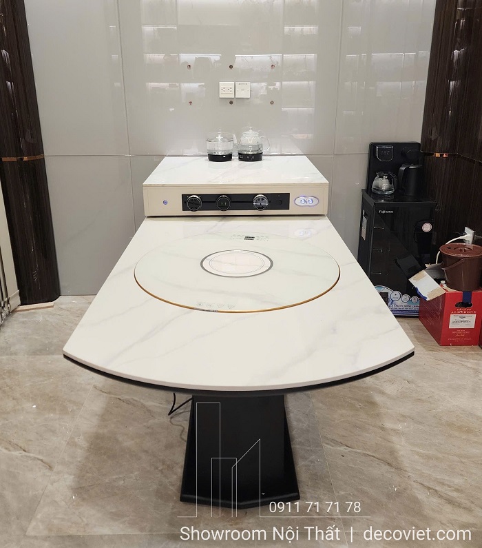 Bàn đảo bếp gấp gọn tích hợp bếp từ và ổ cắm điện đa năng