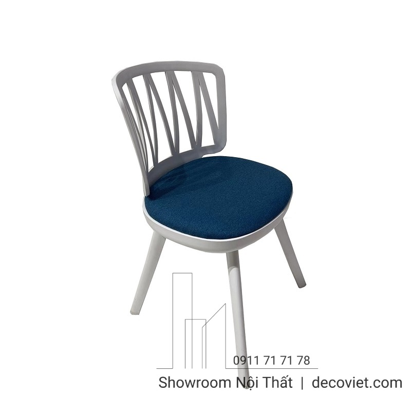ghế quán cafe nhựa