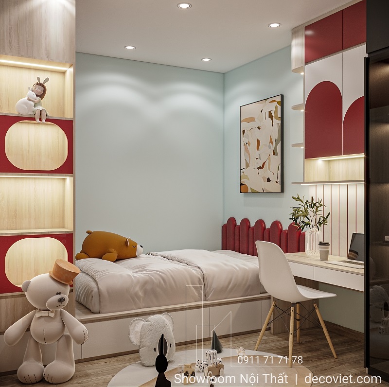 Không gian phòng ngủ bé trai năng động, phối màu đỏ – trắng nổi bật.