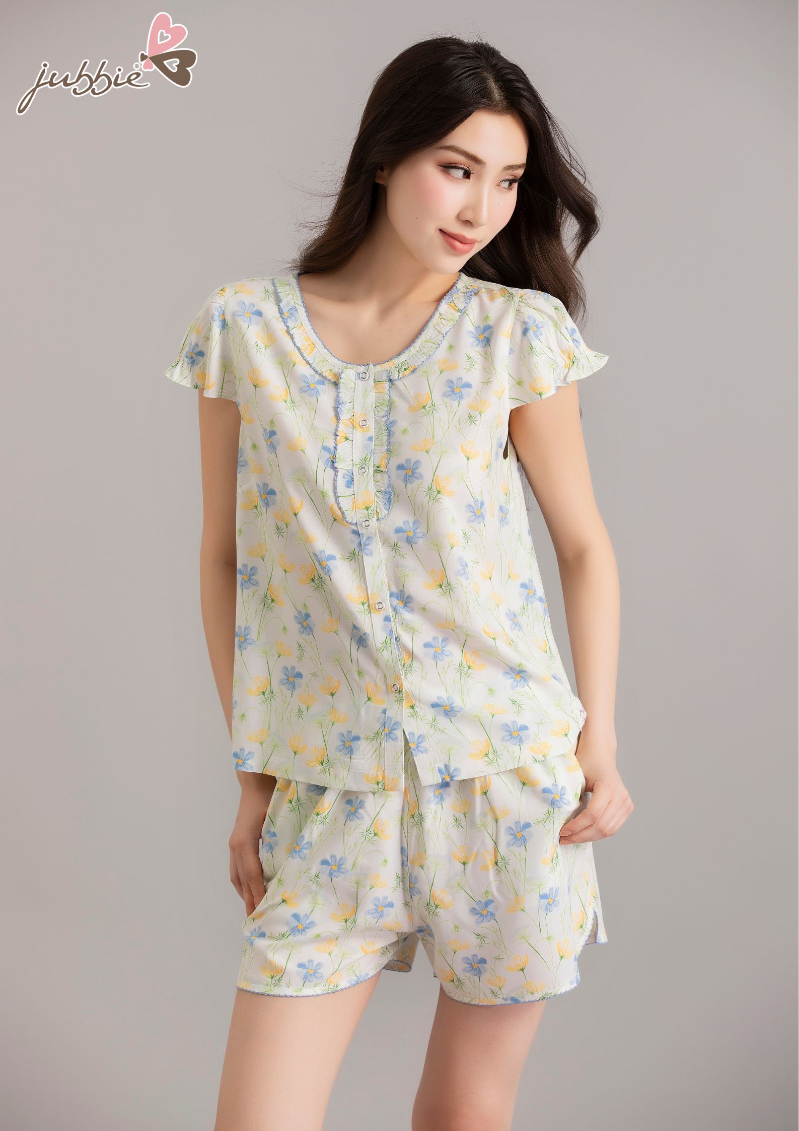 BS cổ bèo viền đăng - 3163