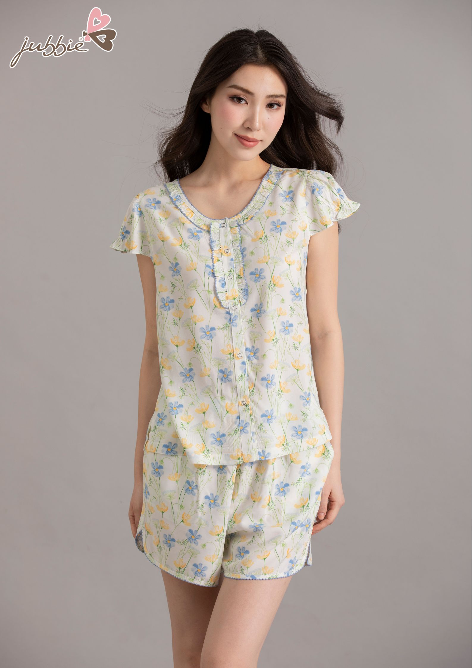 BS cổ bèo viền đăng - 3163