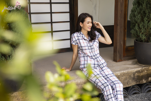 BL cổ danton nẹp ren 32281