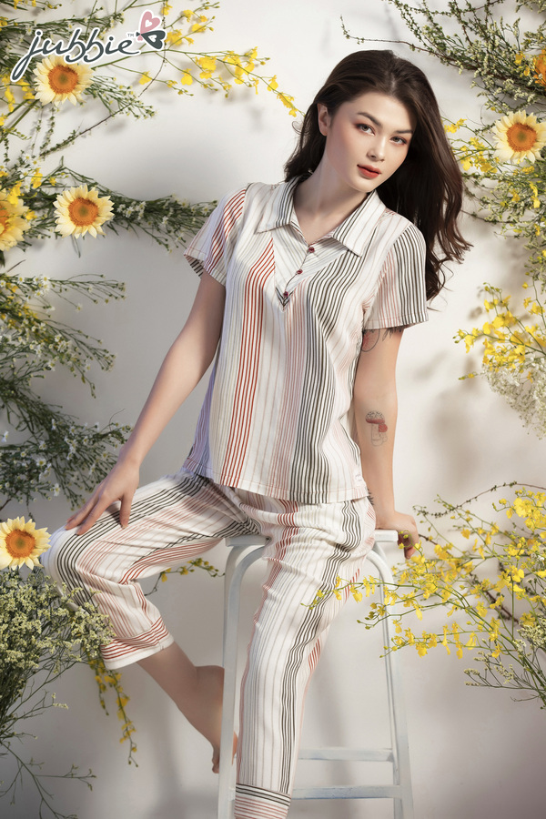BL Cổ sơ mi cài 3 nút 32334