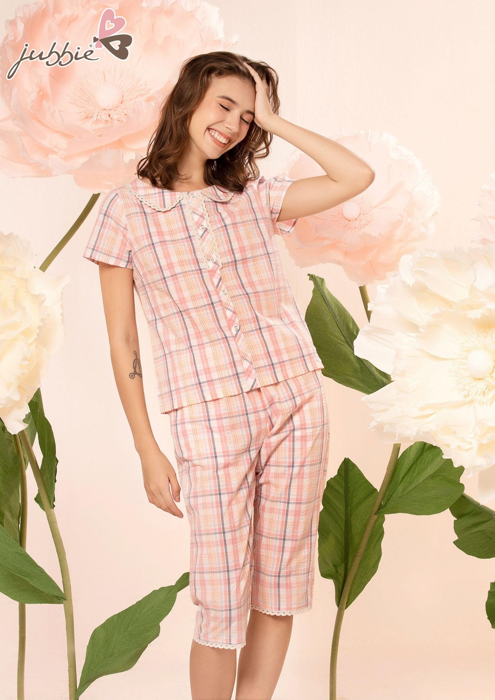 BL áo cổ sen viền ren - 32431