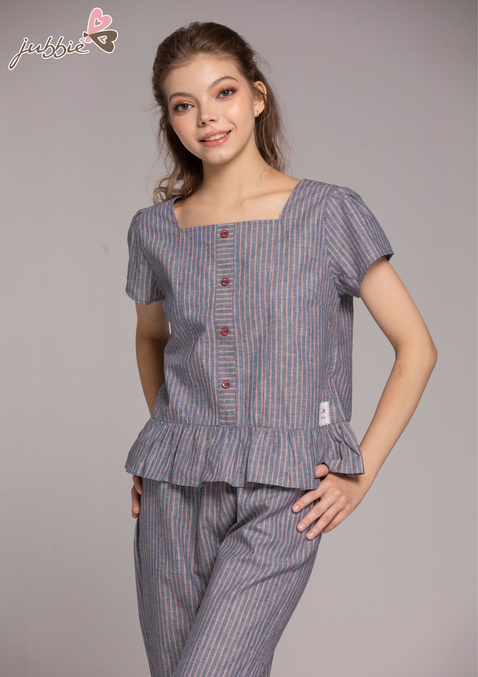 BL Cổ vuông lai bèo - 32503