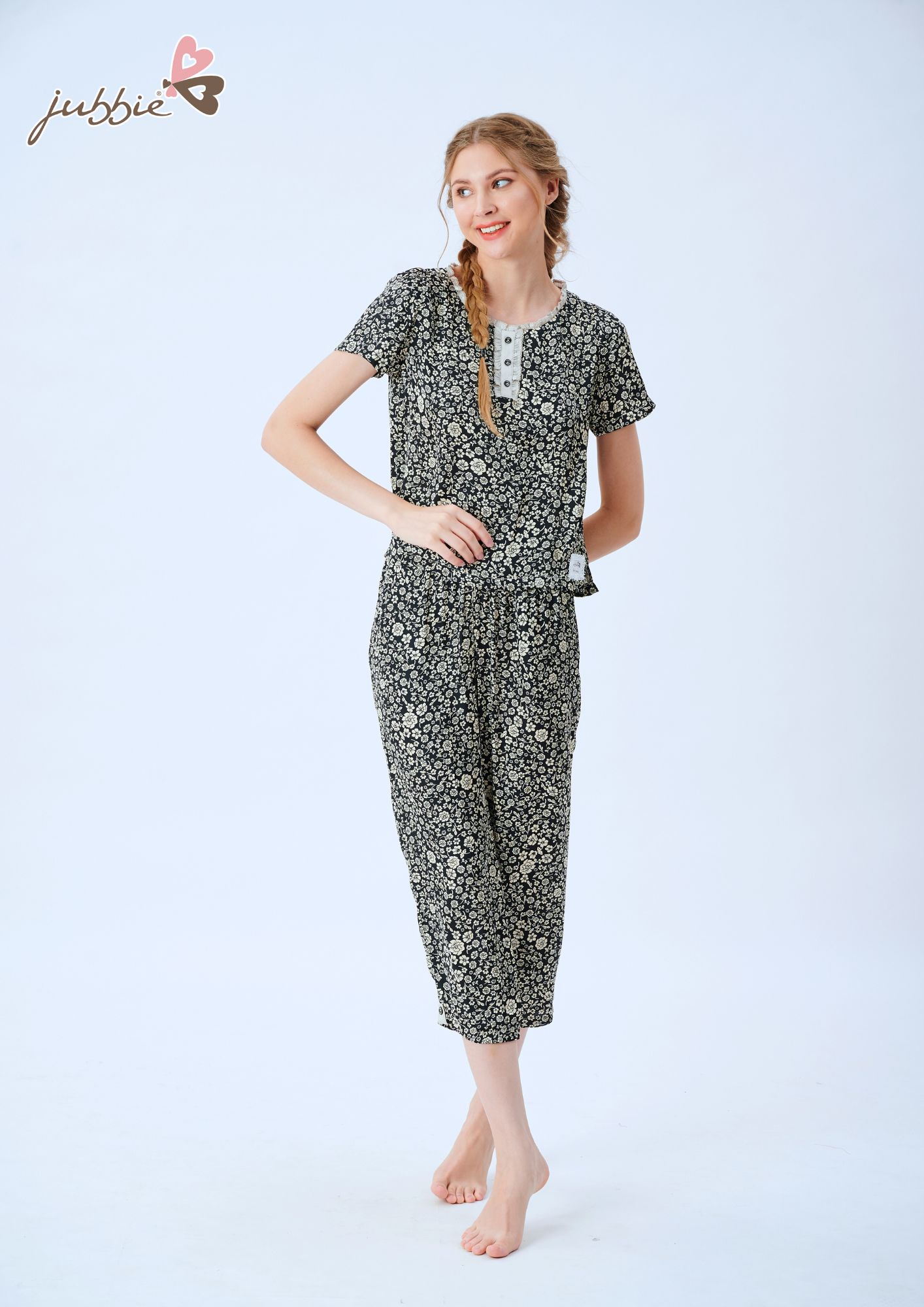 BL trụ 3 nút viền bèo - 93229