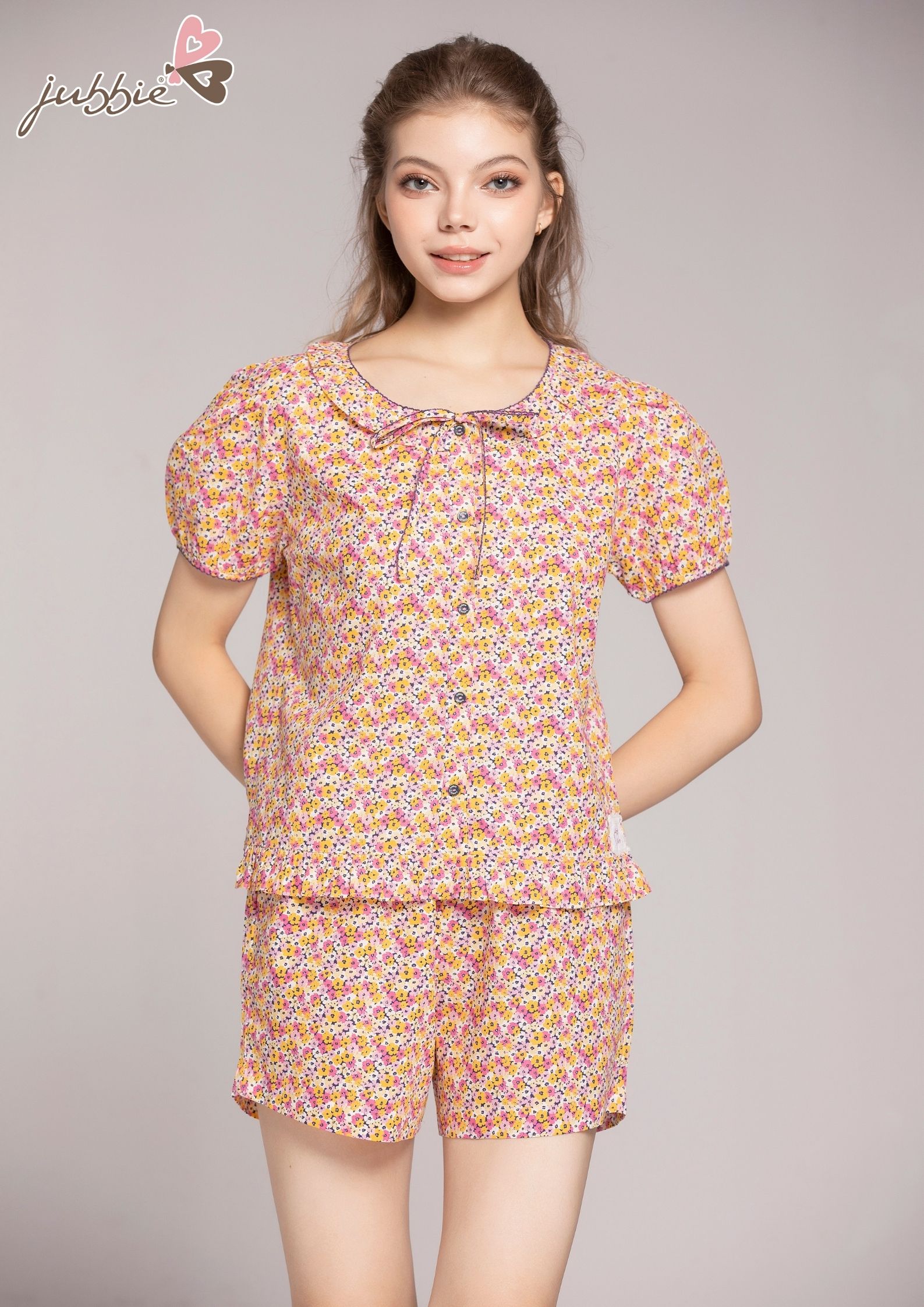 BS cổ tròn viền bèo - 3164