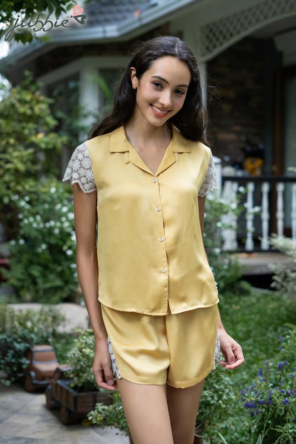 Bộ short cài nút tay đắp ren 93109