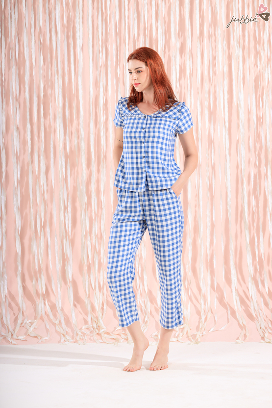 BL Cổ tròn đô bèo - 32389