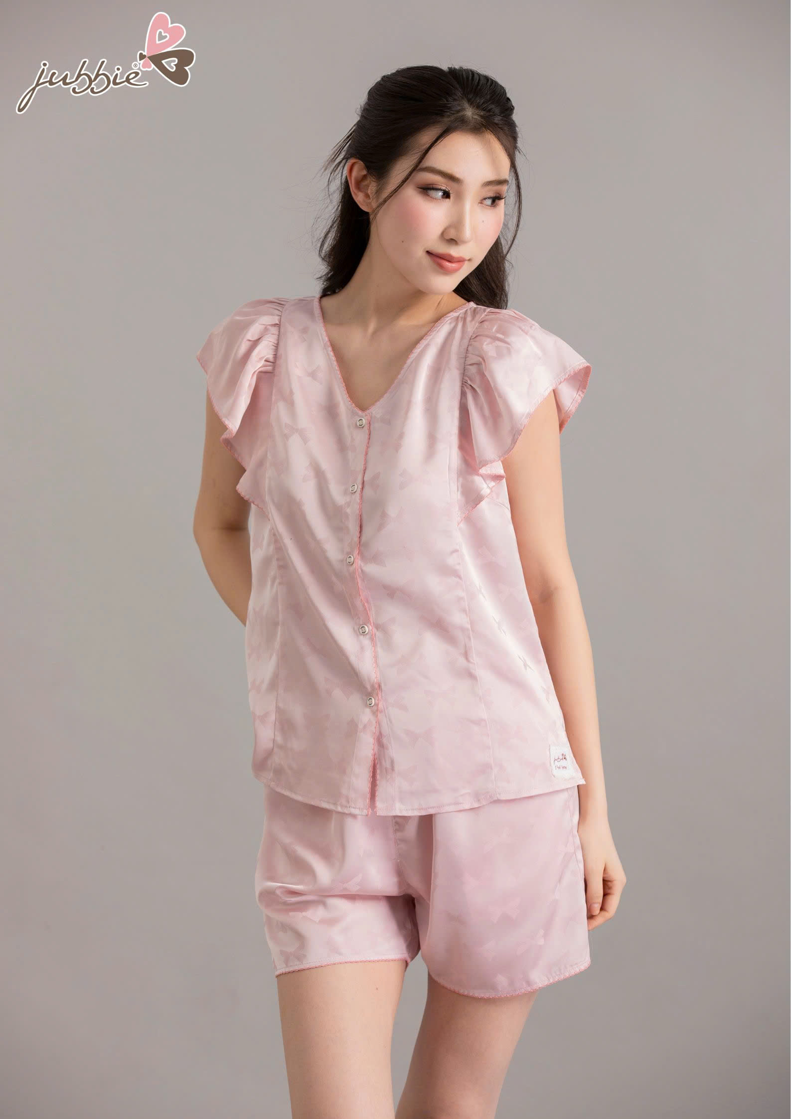 BS Cổ V viền đăng - 93125