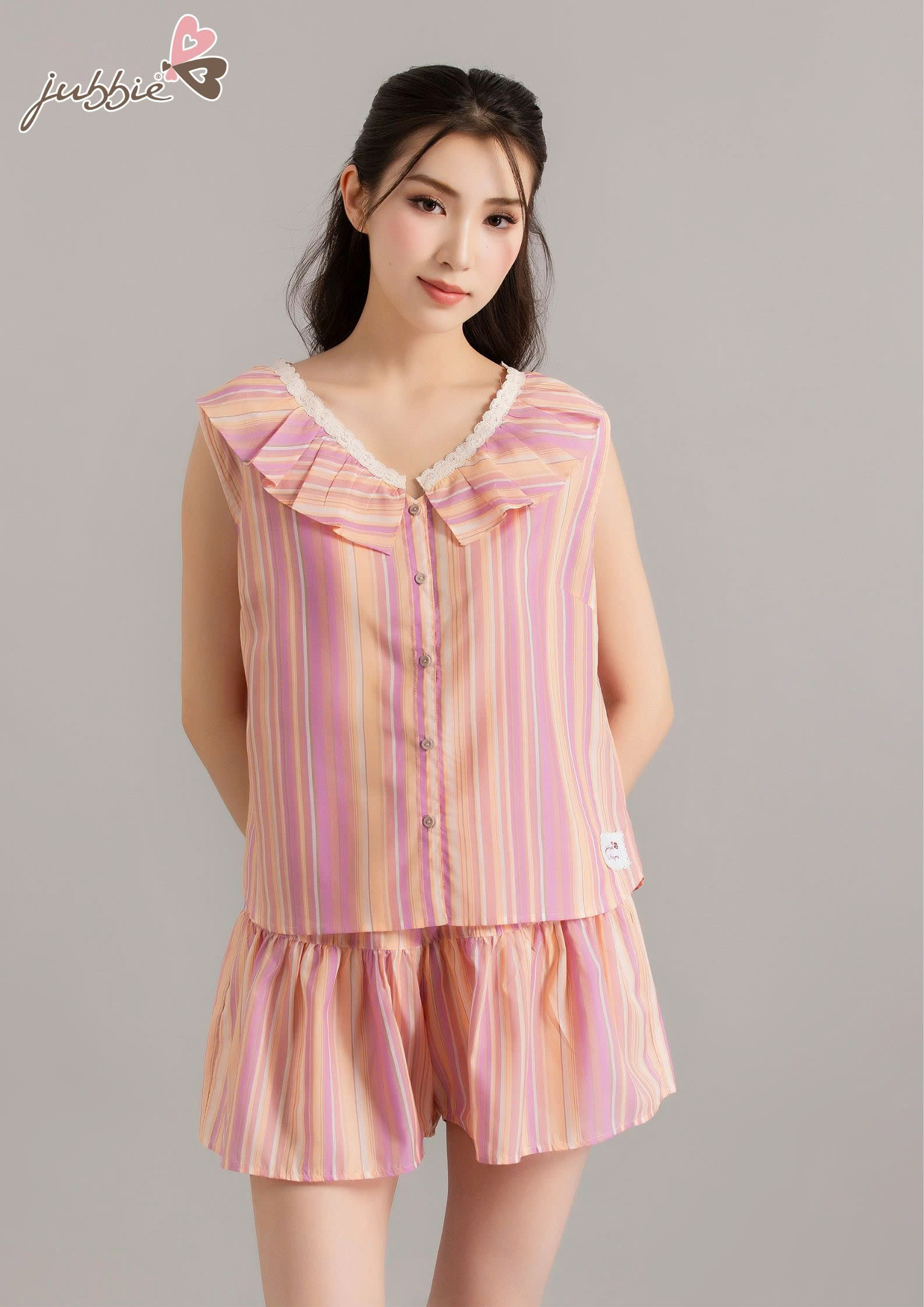BS Cổ V viền ren - 2146