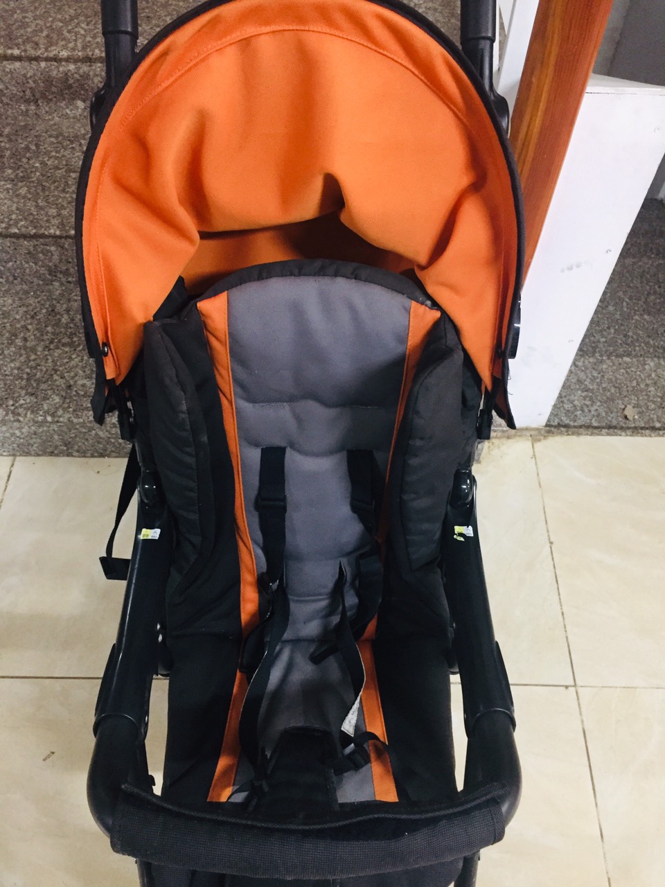 XE ĐẨY EM BÉ GRACO