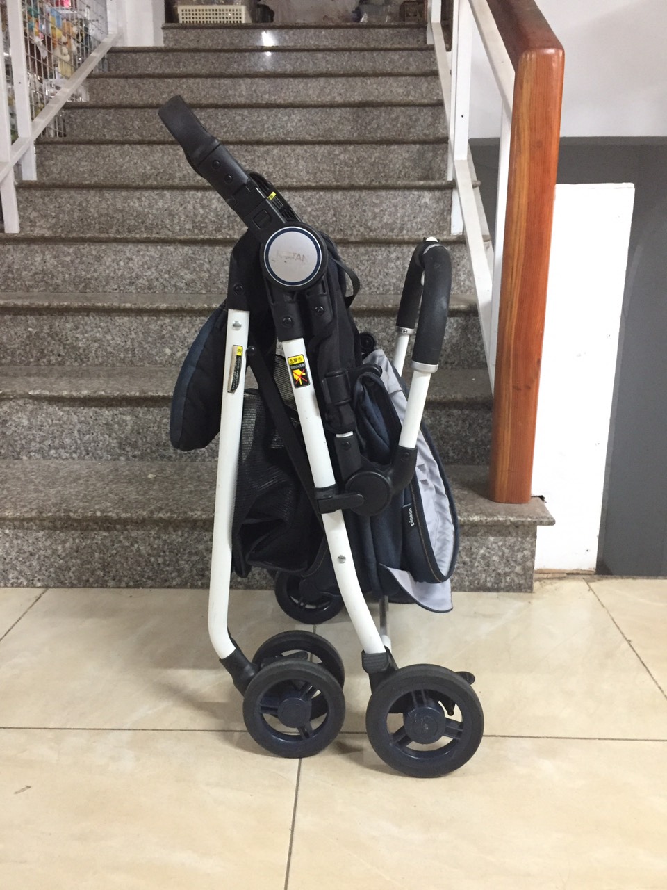 Thanh lý xe đẩy Pigeon