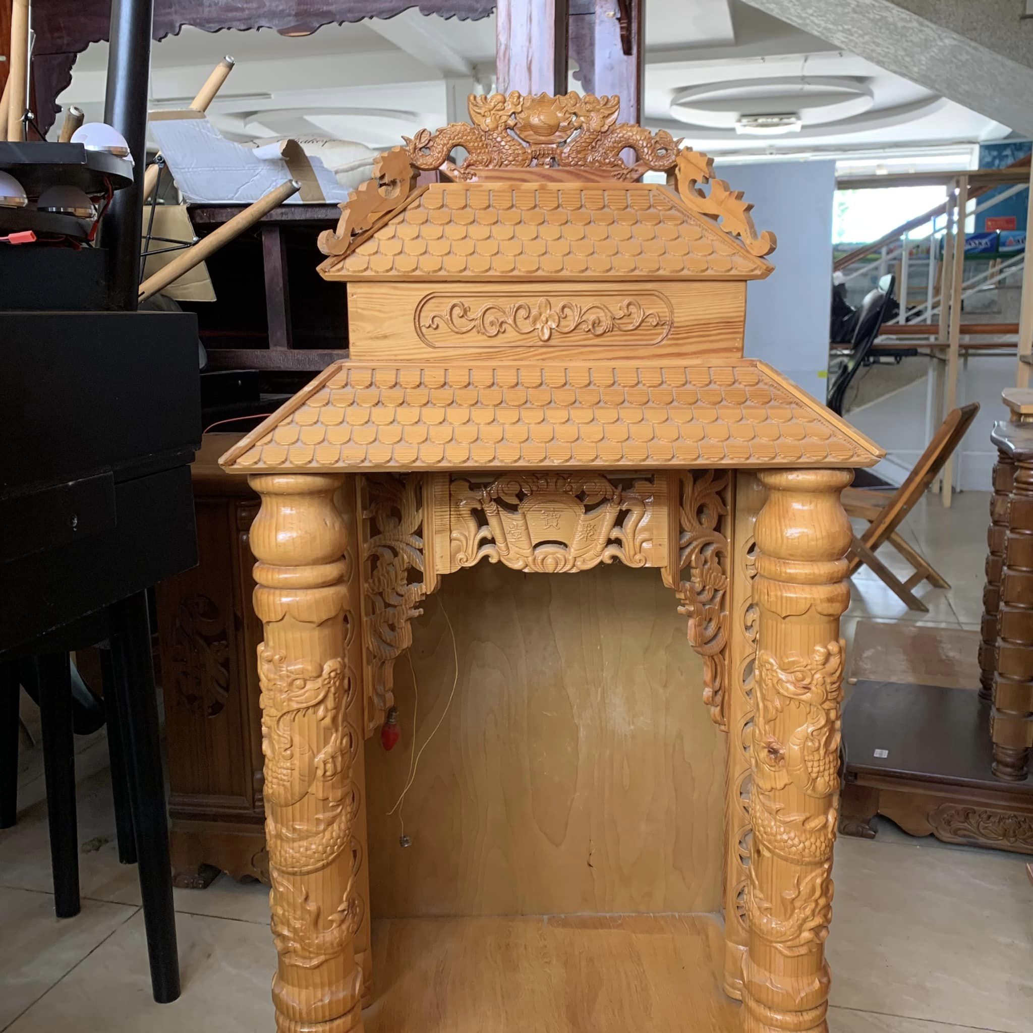 Bàn thờ ông địa gỗ sồi