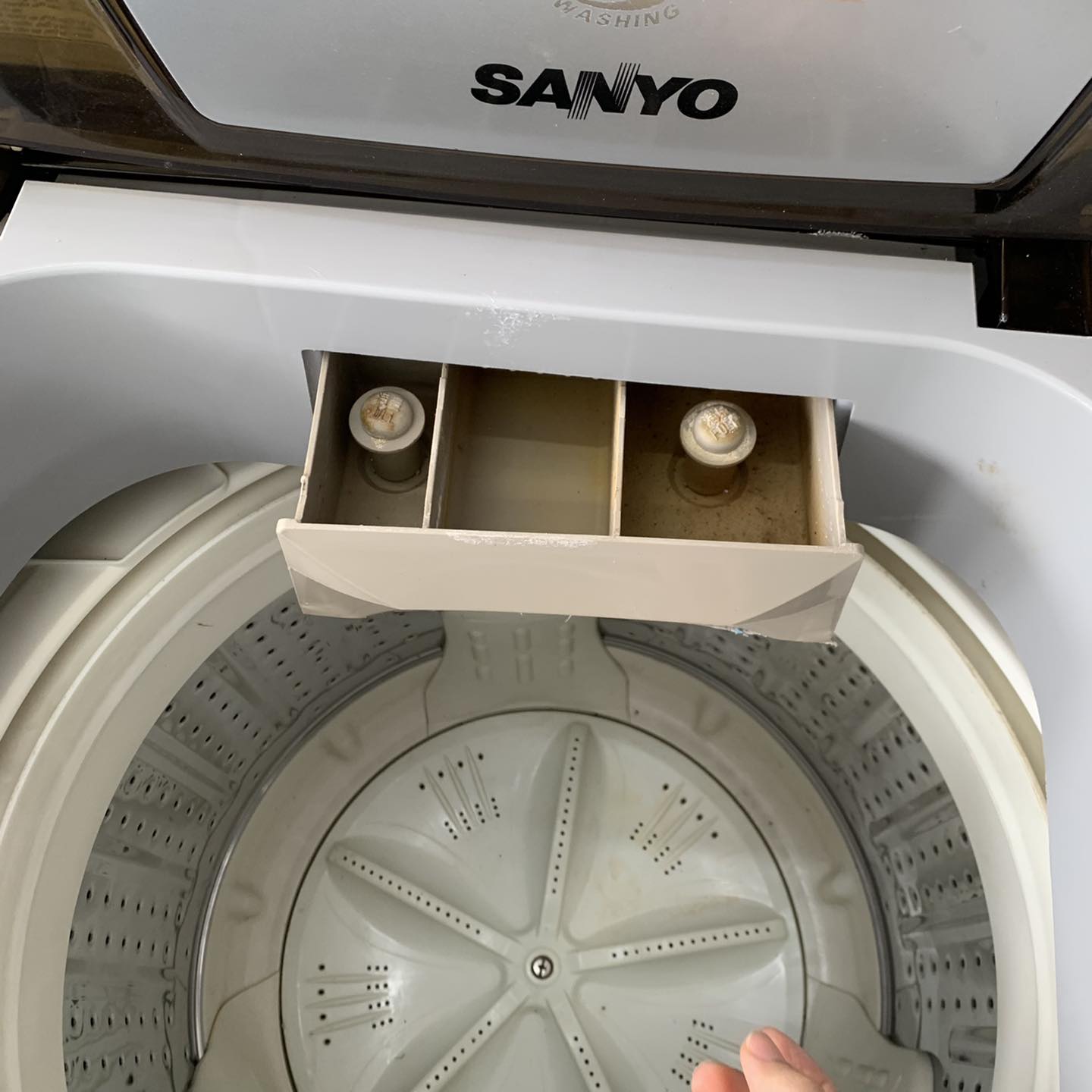 Máy giặt Sanyo 8kg ASW-F780T