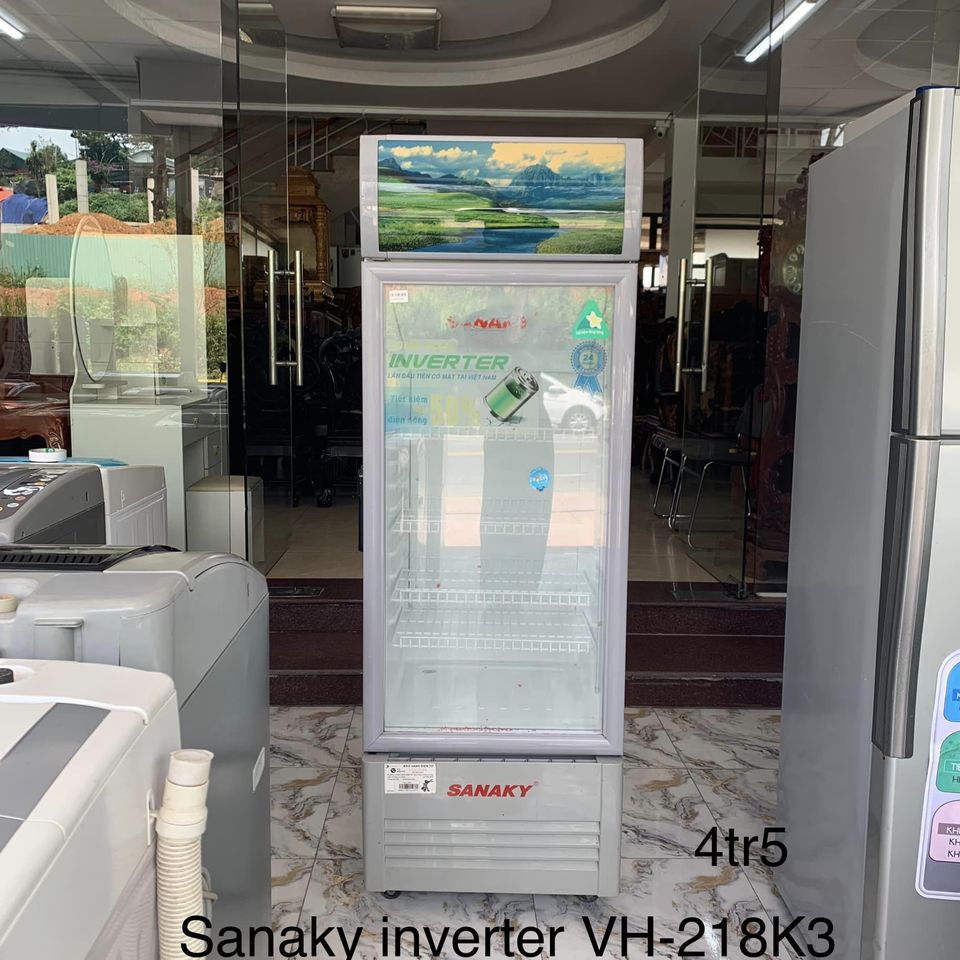 Tủ mát Sanaky VH218K