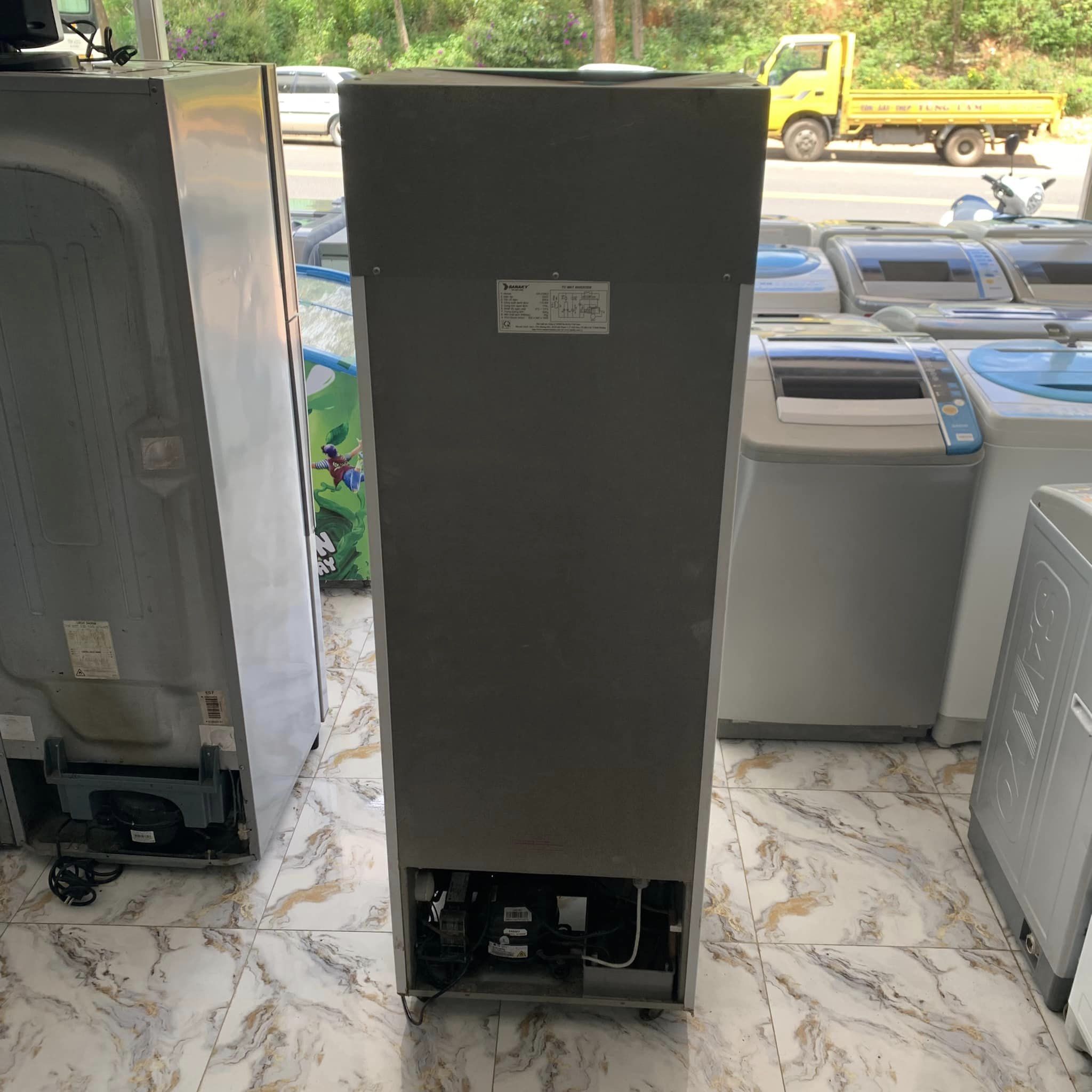 Tủ mát Sanaky VH218K