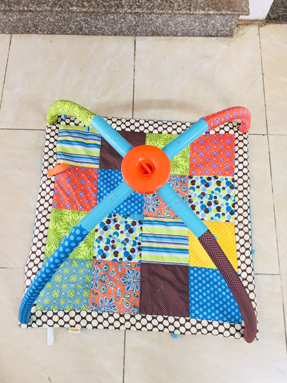 Thảm nằm chơi cho bé